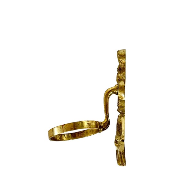 Vintage Hollywood Regency French Brass Bow and Tassel Bathroom Cup Holder For Sale - Image 4 of 9