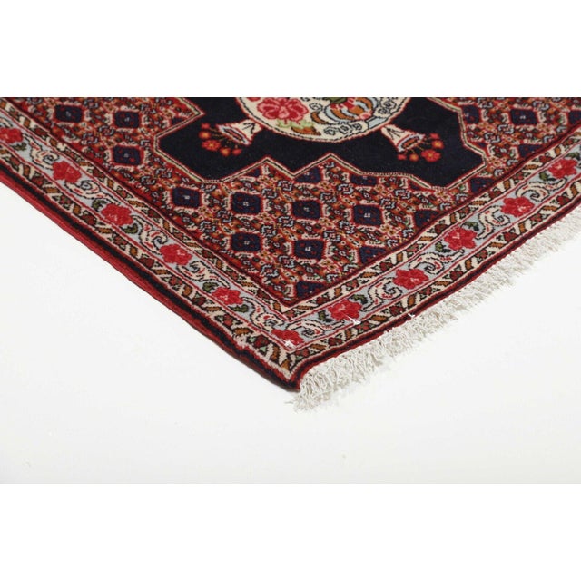 Middle Eastern Rug in Wool For Sale - Image 4 of 6