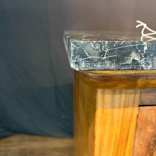 Wood 19th Century French Burled Wood Commode With Marble Top For Sale - Image 7 of 14