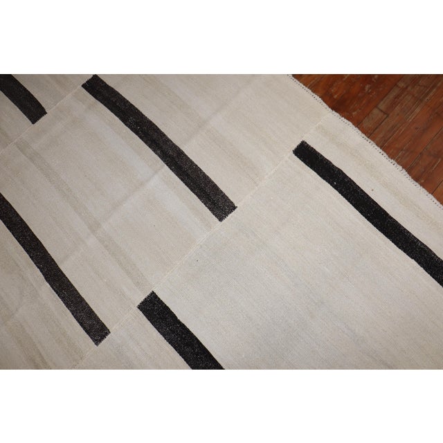 Mid-Century Modern Late 20th Century White Brown Room Size Turkish Kilim - 10'7" x 13'2" For Sale - Image 3 of 18