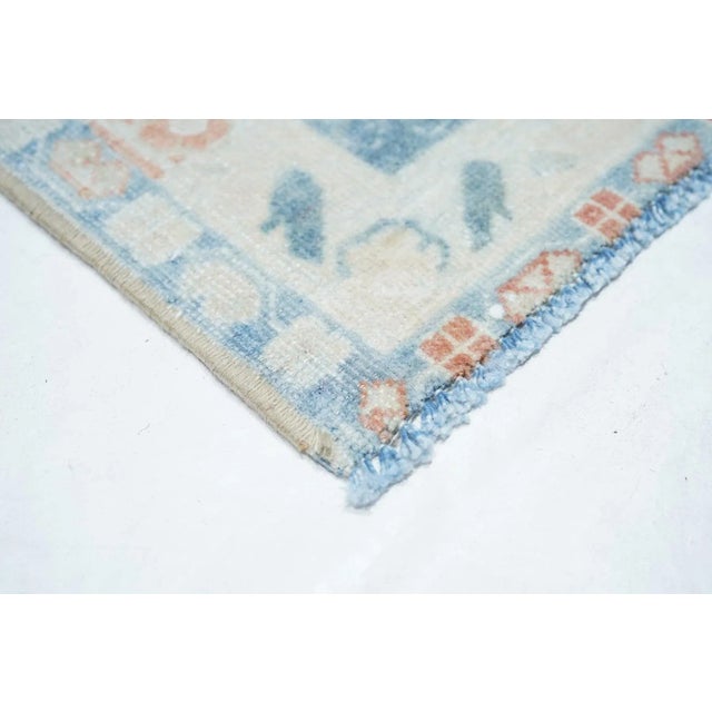 Traditional Vintage Sarouk Rug 7'7'' X 10'4'' For Sale - Image 3 of 10