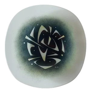 Mid-Century Maurice Heaton Boomerang Motif Art Glass Plate