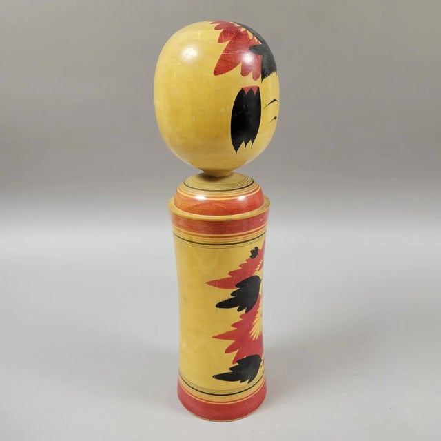 Red Large 17” Vintage Japanese Kokeshi Doll by Kanō Hiroshi For Sale - Image 8 of 9