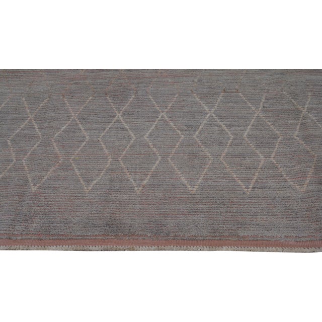 1960s Moroccan Hand Knotted Modern Rug With Natural Color Organic Wool and Soft Texture,8'2"x10'8" For Sale - Image 5 of 7