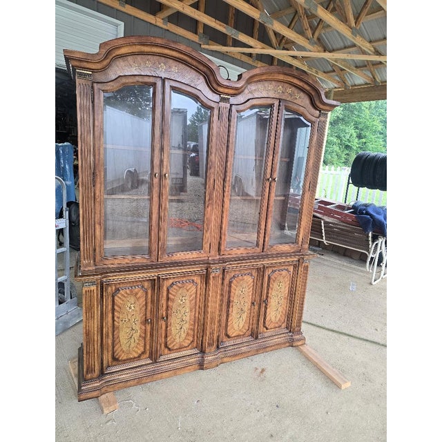 Mid 20th Century Stanley Burl Walnut & Marquetry China Cabinet Display Hutch For Sale - Image 9 of 9