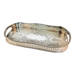 Vintage Sheffield England Silver Plate Serpentine Oval Tray For Sale