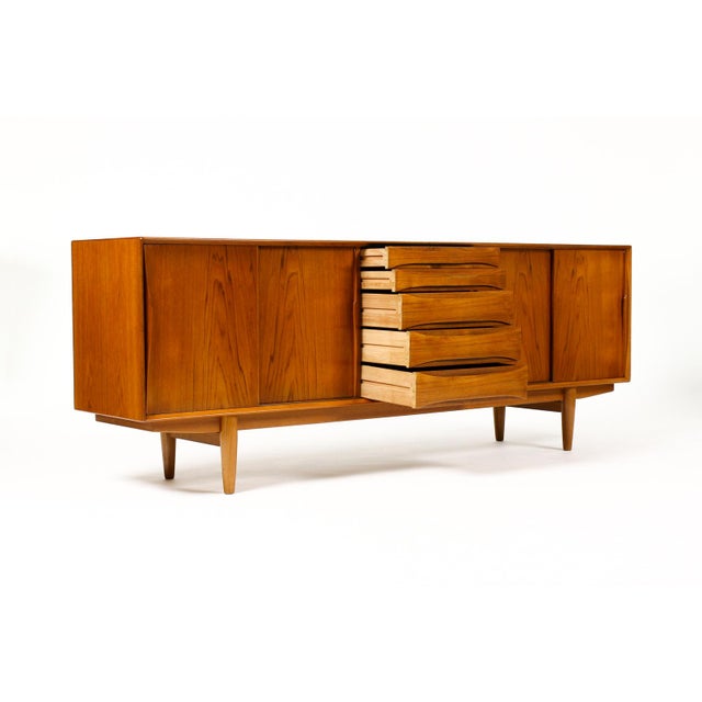 1960s Attributed to Danish Modern Mid Century Teak Credenza Sideboard — Sliding Doors — Dyrlund For Sale In Los Angeles - Image 6 of 10