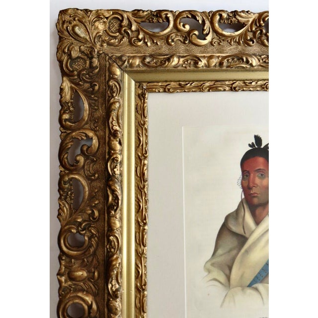 "O-Hya-Wa-Mince-Kee, "Chippewa Chief" McKenney & Hall Hand Painted Litho c.1843 For Sale - Image 9 of 10