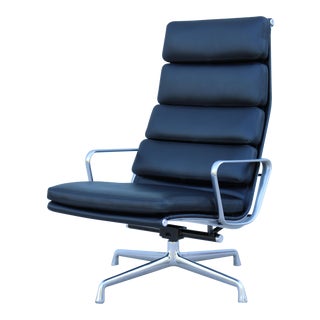 Modern Herman Miller Eames Soft Pad High Back Lounge Chair For Sale