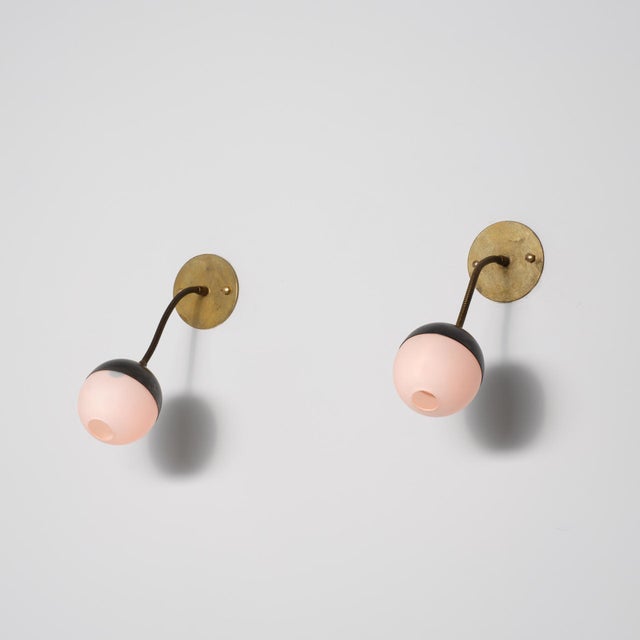 Mid-Century Modern Italian Adjustable Brass and Opaline Glass Wall Sconces, 1950s, Set of 2 For Sale - Image 3 of 10