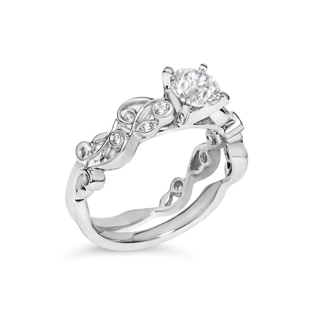 Contemporary 14K White Gold Lab Grown Diamond 1.0 Cttw Vintage Style Engagement Ring and Band Set - Ring - Size 6 For Sale - Image 3 of 6