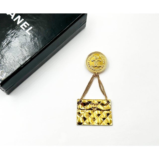 Chanel Vintage Gold Plated Coin Handbag Brooch * Marked 93 * Made in France *Comes with the original box -It is...