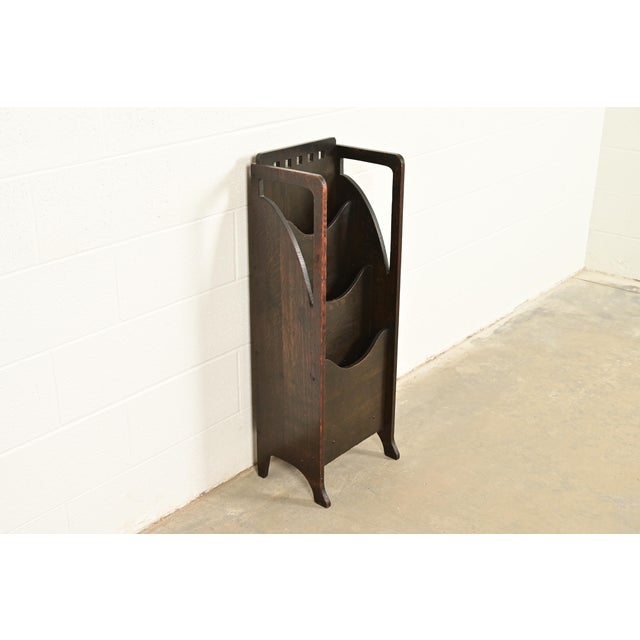 Charles Limbert Lakeside Craft Shops Antique Mission Oak Arts & Crafts Magazine Rack, Circa 1910 For Sale - Image 4 of 11