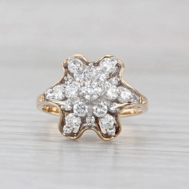 2010s 1.03ctw Diamond Flower Star Cluster Ring 14k Yellow Gold Size 6.75 Vintage For Sale - Image 5 of 8