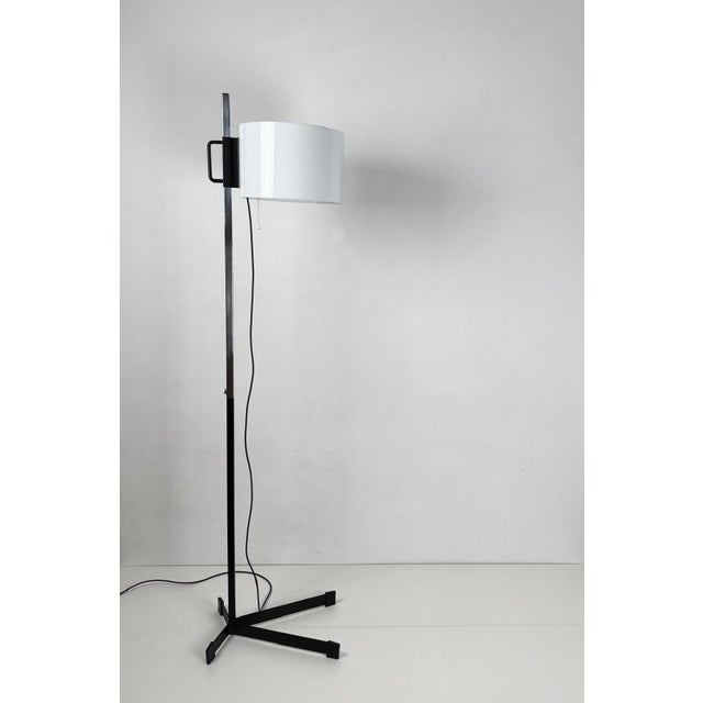 Floor Lamp TMC by Miguel Milà Nº28 for Tramo, Spain, 1960s For Sale - Image 13 of 13