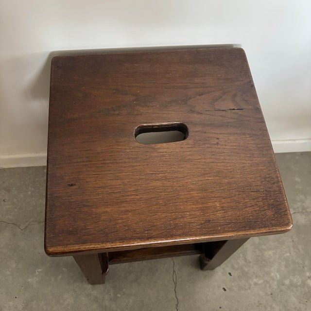 Vintage Varnished Wooden Stool, in Very Good conditions. Designed 1960 to 1969