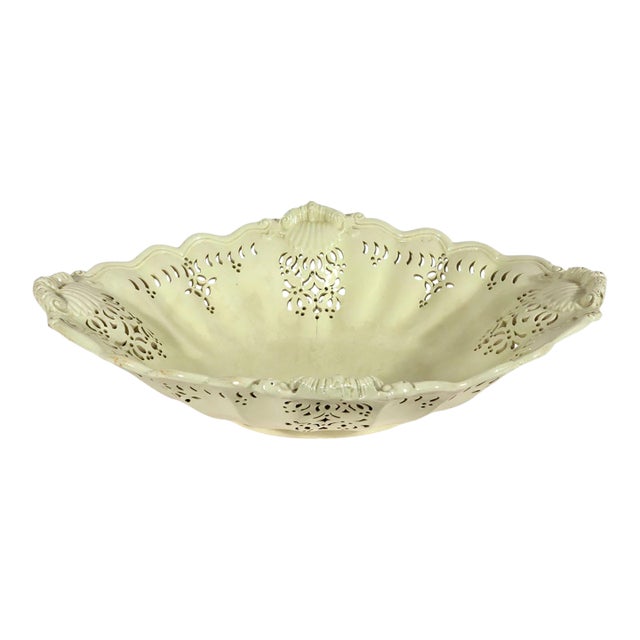 Large English Creamware Pierced Fruit Basket, Diamond Shape With Shell Corners, Staffordshire or Yorkshire Circa 1775–1785 For Sale