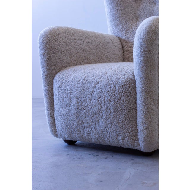 Set of 1672 Wingback Chair and Pouf by Fritz Hansen, 1930s For Sale - Image 10 of 13