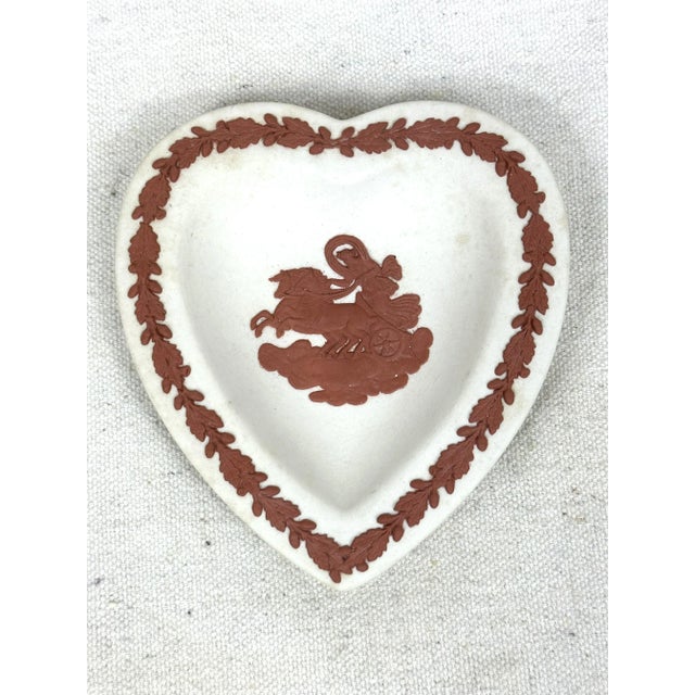 Wedgwood Vintage Wedgwood Heart Trinket Tray For Sale - Image 4 of 10