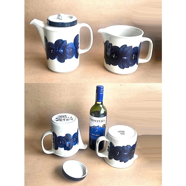 Mid-Century Modern Vintage Arabia Finland Anemone Dinnerware Designed by Ulla Procope, Set of 79 Pieces For Sale - Image 3 of 10
