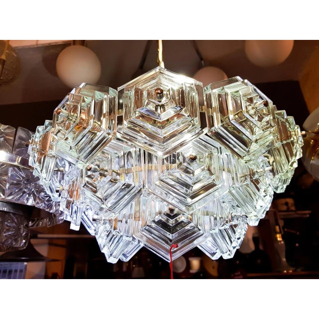 Gold Mid-Century German Chandelier with Hexagonal Glass Prisms by Veb Ebersbach, 1960s For Sale - Image 8 of 9