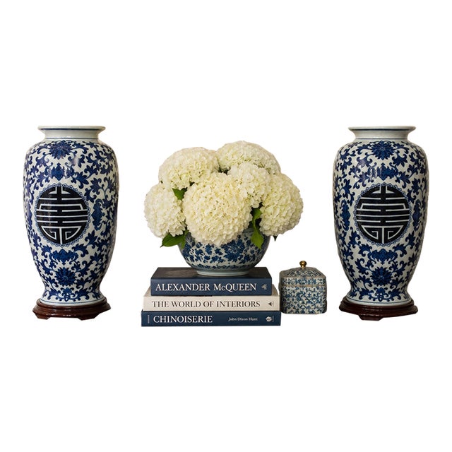 Pair of Blue & White Chinese Export Style Porcelain Floor Vases on Hardwood Stands, 18" Tall For Sale
