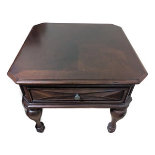 Hooker Furniture Sienna Canyon Cherry Wood Lamp End Table For Sale