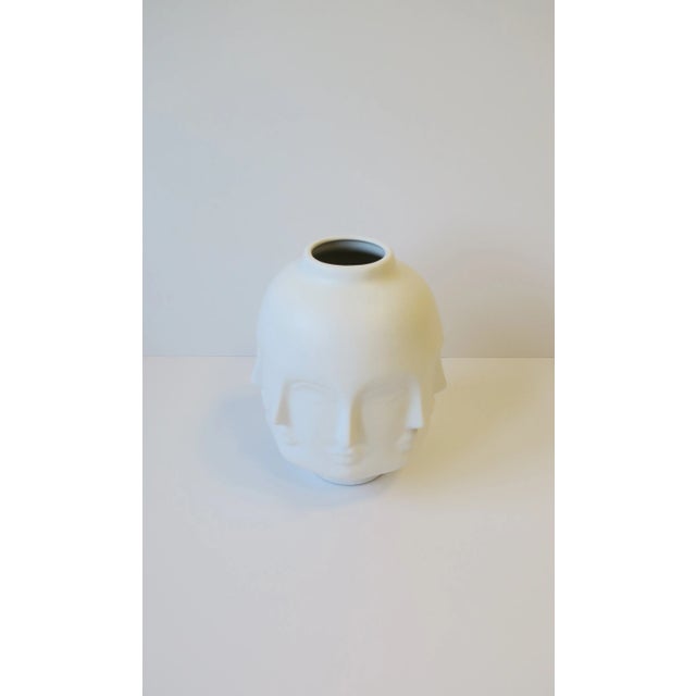 White Sculpture Vase Faces, Surrealist/Surrealism Style, Circa Early 21st C For Sale - Image 12 of 14