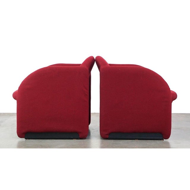 Set of Vintage Red Fabric Armchairs Model Ben from Artifort For Sale - Image 5 of 14