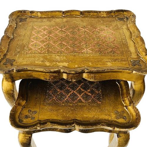Vintage Florentine Hollywood Regency Gilt Wood Nesting Tables, 1950s, Set of 2 For Sale - Image 4 of 11