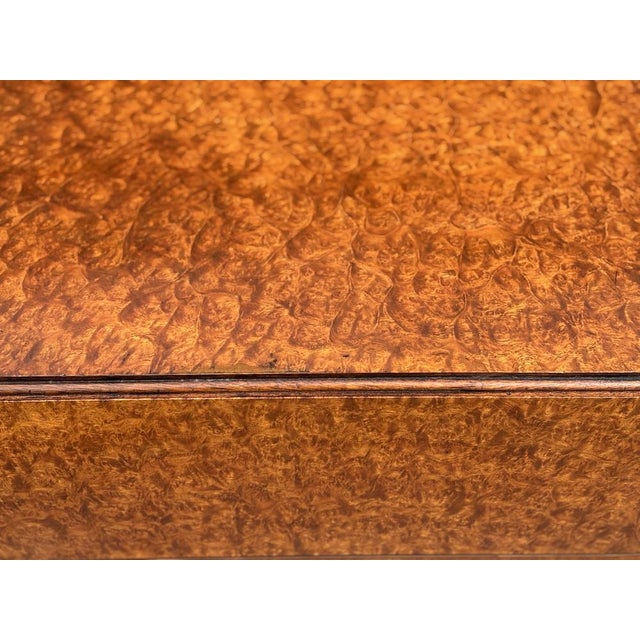 George III Amboyna Inlaid Pembroke Table, 1790s For Sale - Image 8 of 18