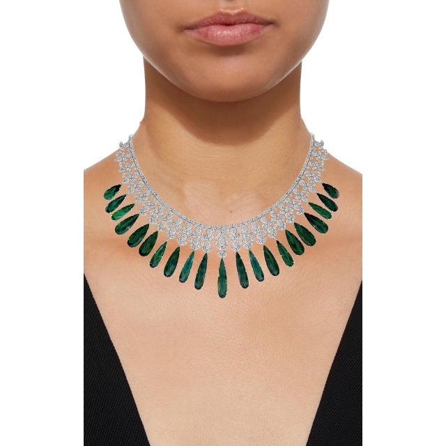 110 Carat Tear Drop Green Tourmaline and 25 Ct Diamond Necklace Suite 18 K Gold For Sale - Image 9 of 18