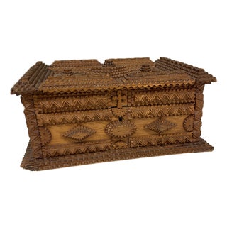 Antique Early 20th Century Layered Tramp Art Folk Art Box With Floral Liner For Sale