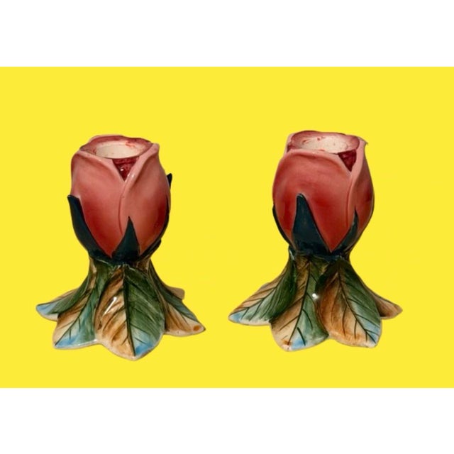 A rare pair of “ Americana rose” pattern model 949 mark underneath produced by Lefton. Rare specially because no broken...