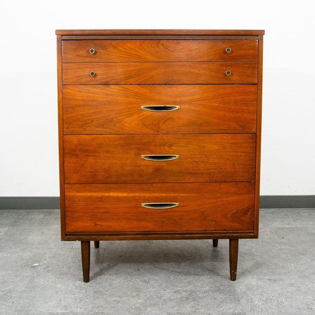 1960s Mid Century Danish Modern Highboy Dresser Walnut 4 Drawer Danish MCM Vintage 60s For Sale - Image 5 of 9
