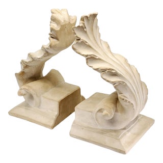 Bookends Plaster Ancanthus Leaf Pair 1960s For Sale