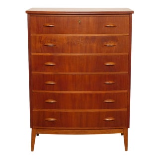 Vintage Danish Teak Chest of Drawers For Sale