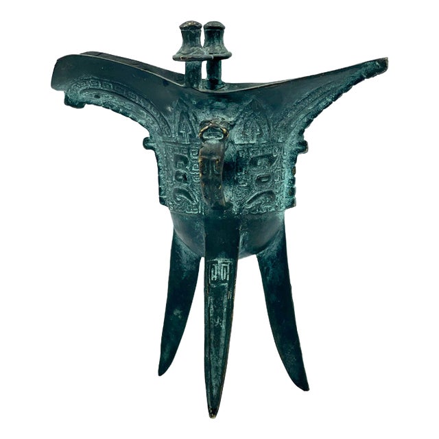 Antique Chinese Wine Cup Statue in Bronze For Sale