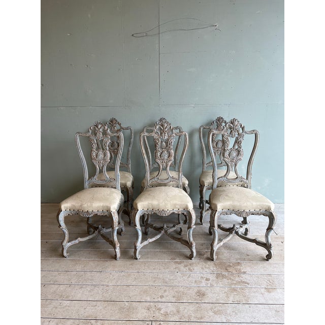 Set of Eight Carved Italian Dining Chairs With Painted Wood Frames and Linen Upholstered Seats - Two Armchairs - Six Sidechairs For Sale - Image 12 of 12