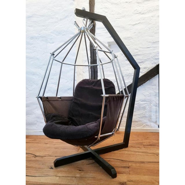 The iconic Papegojan / The Parrot chair designed by Ib & Anne Arberg for ABRA Möbler, Sweden 1970s. In original corduroy...