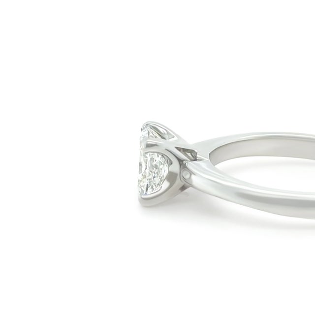 Contemporary GIA 18ct White Gold Princess-Cut Diamond Engagement Ring 1.20ct For Sale - Image 3 of 8
