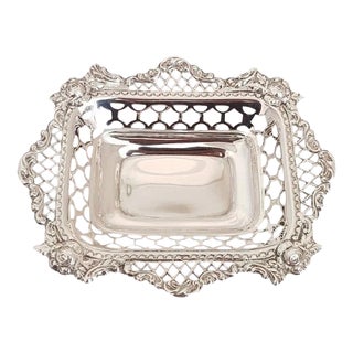 Victorian Sterling Silver Trinket Dish from William Comyns & Sons, London, 1899 For Sale