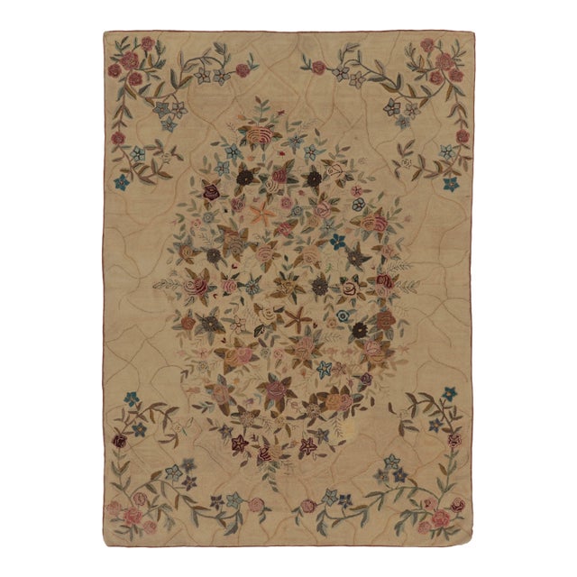 Antique Hooked Rug in Beige With Ornate Floral Bouquet in Multicolor - Rug & Kilim For Sale