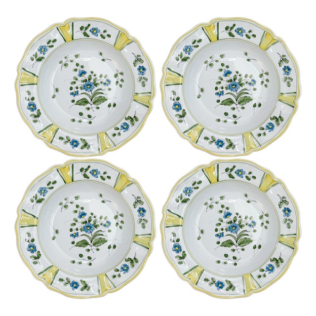 Vintage Cantagalli Italy Hand-Painted Majolica Soup or Pasta Bowls - Set of 4 For Sale