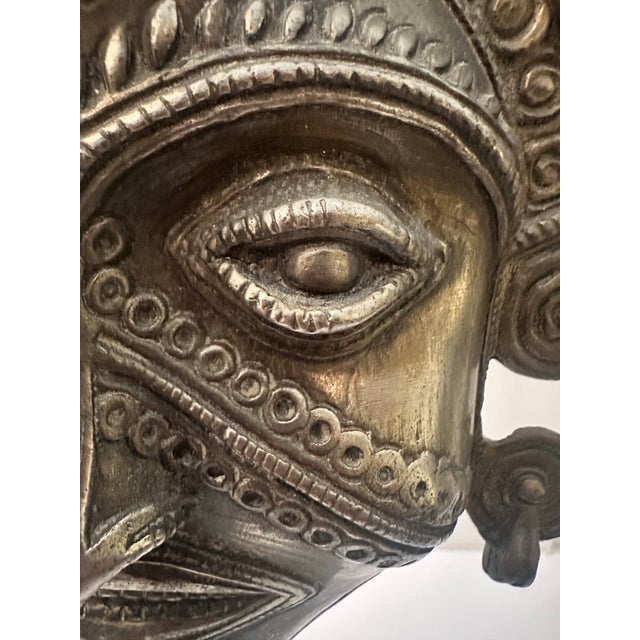 1990s Vintage Tribal Face Sculpture on Base For Sale - Image 5 of 12