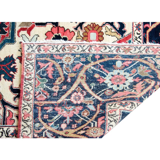 Late 19th Century Persian Serapi Rug For Sale - Image 15 of 16