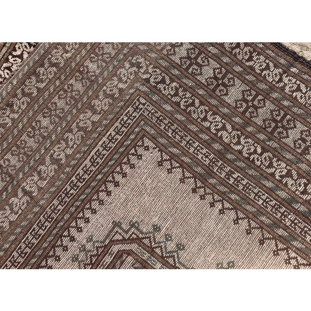 Antique Baluch Tribal Rug With All-Over Geometric Diamond Medallion Design 4'2 X 6'9 For Sale - Image 4 of 10