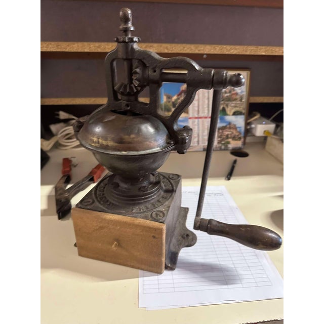 Metal Countertop Coffee Grinder from Peugeot, 1950s For Sale - Image 7 of 7