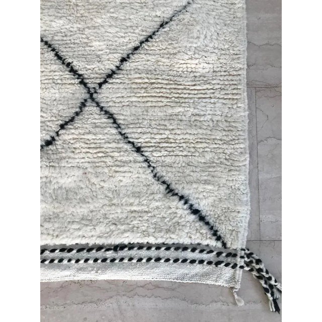 2000 - 2009 Berber Rug in Wool, 2000 For Sale - Image 5 of 11