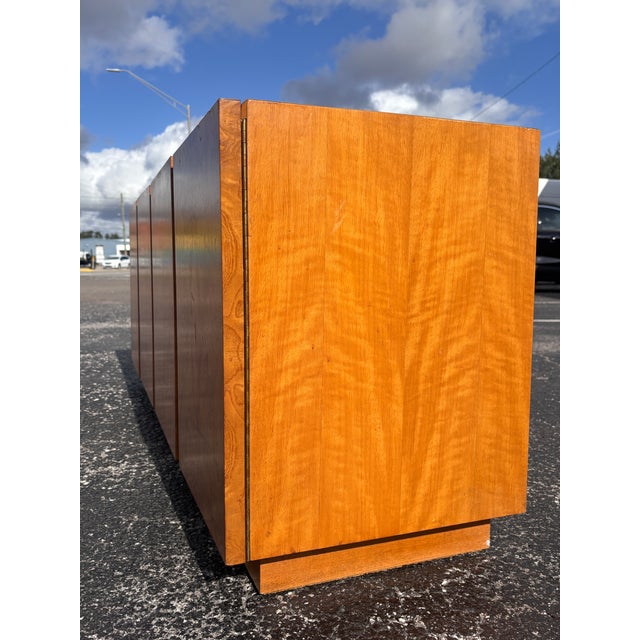 Lane Furniture Late 20th Century Roland Carter for Lane Alpha Burl Credenza For Sale - Image 4 of 11